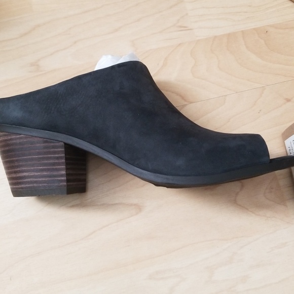 🆕️ Lucky Brand Open Toe Booties - Picture 3 of 13